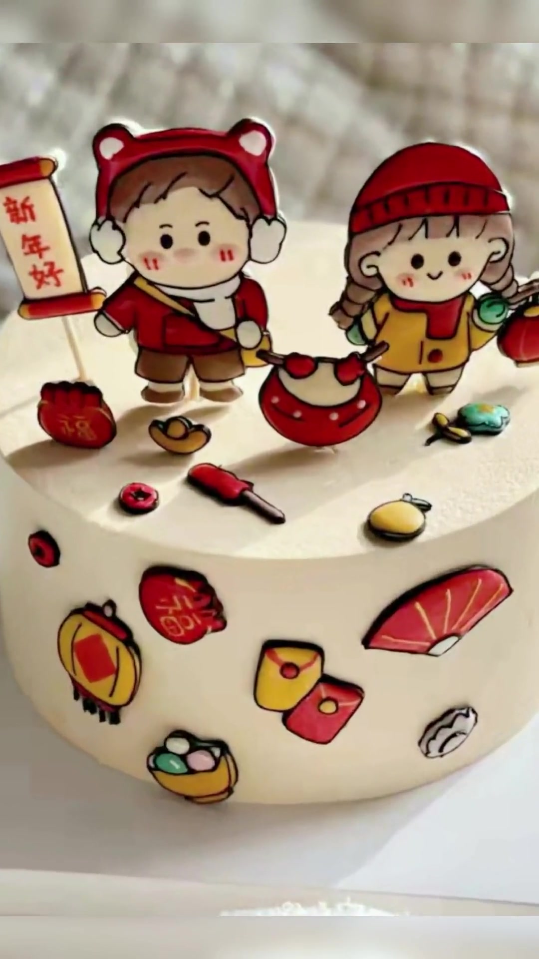 新年将至,提前学烘焙或手绘蛋糕,新年大显身手