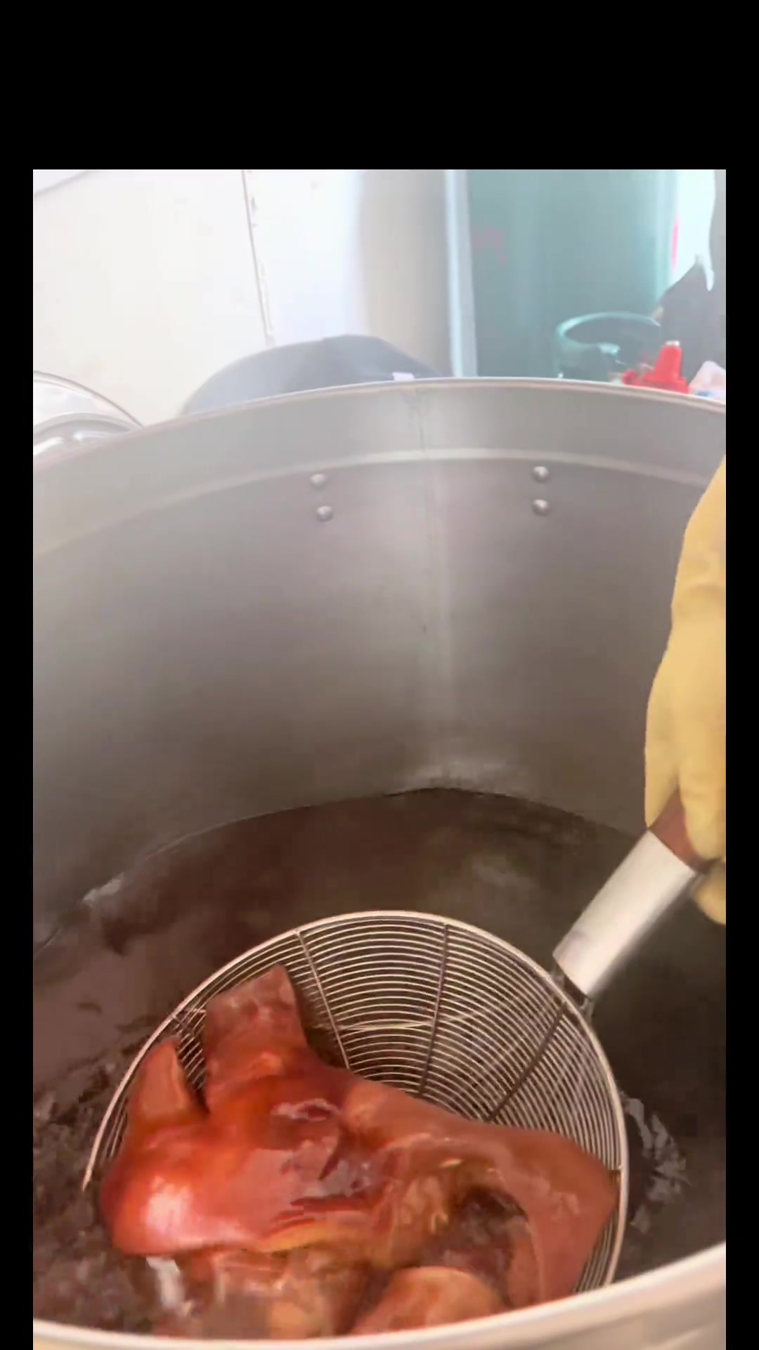 每日鲜卤猪头肉高温现煮卤香开胃配凉面冰啤