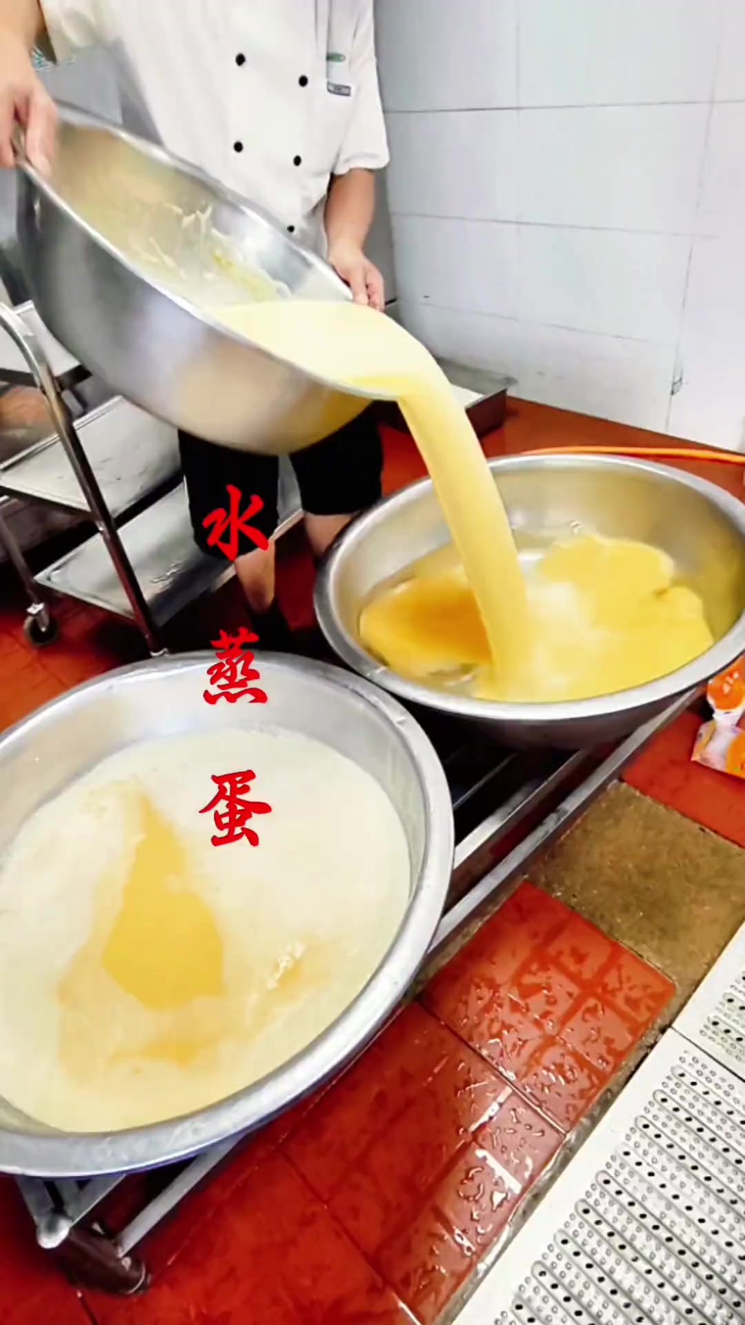 工厂食堂员工餐，每天都是简单家常菜，希望大家喜欢