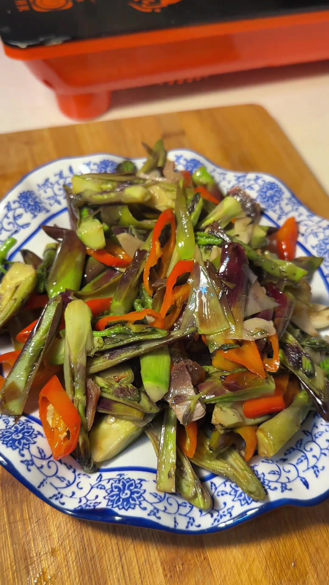 第一次吃树头菜,这样炒着吃还真不错