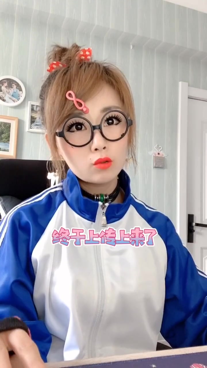 还记得10年前的手机内存么？上传照片要卸内存卡！