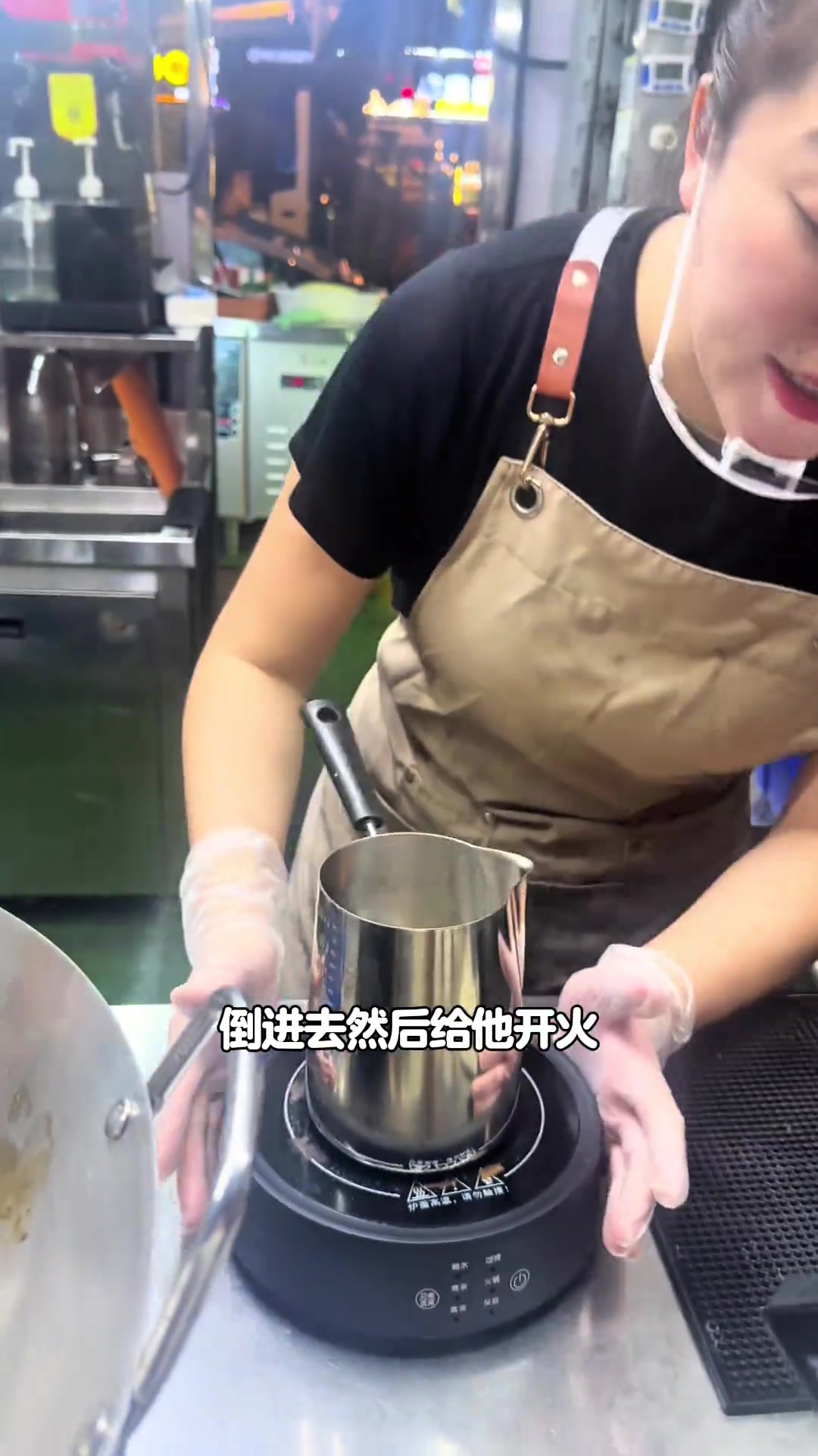 秋冬户外摆摊做热饮：教你清香馥郁热抹茶拿铁