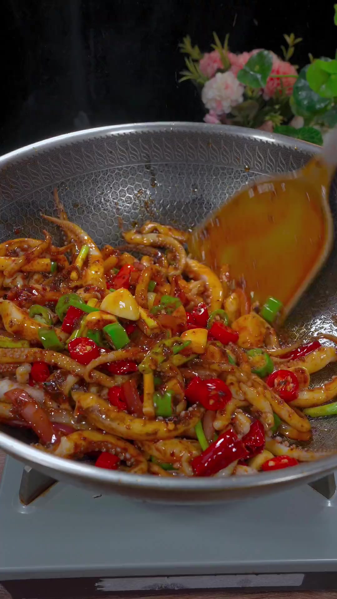 这样做的鱿鱼须麻辣鲜香,实在太下饭了
