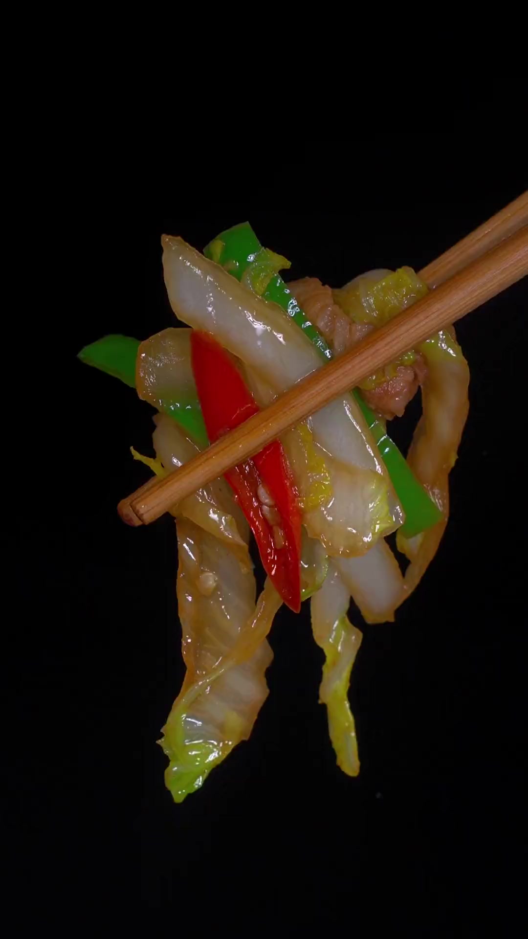 大白菜炒肉丝做法，香辣过瘾好吃又下饭