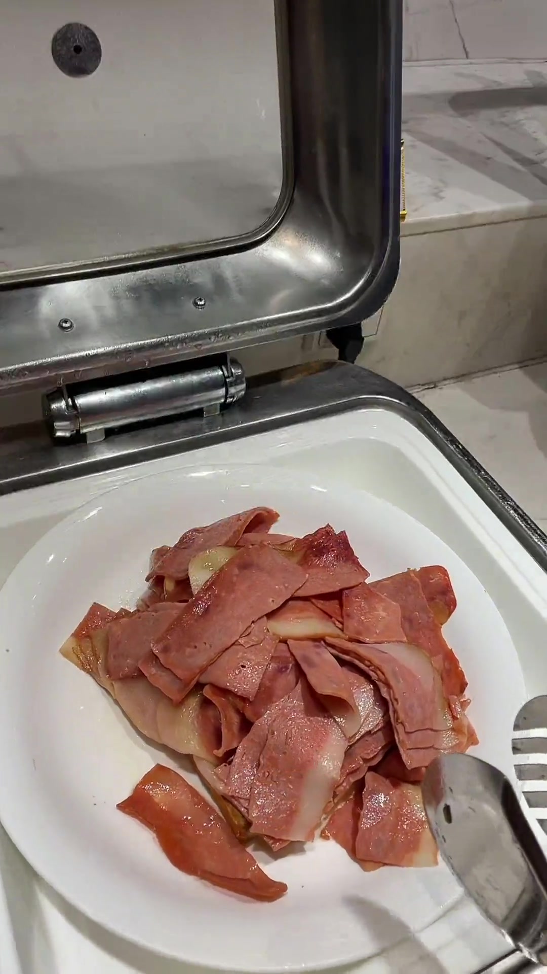 酒店早餐太丰富,十点带鞋先炫凉菜水果油条!