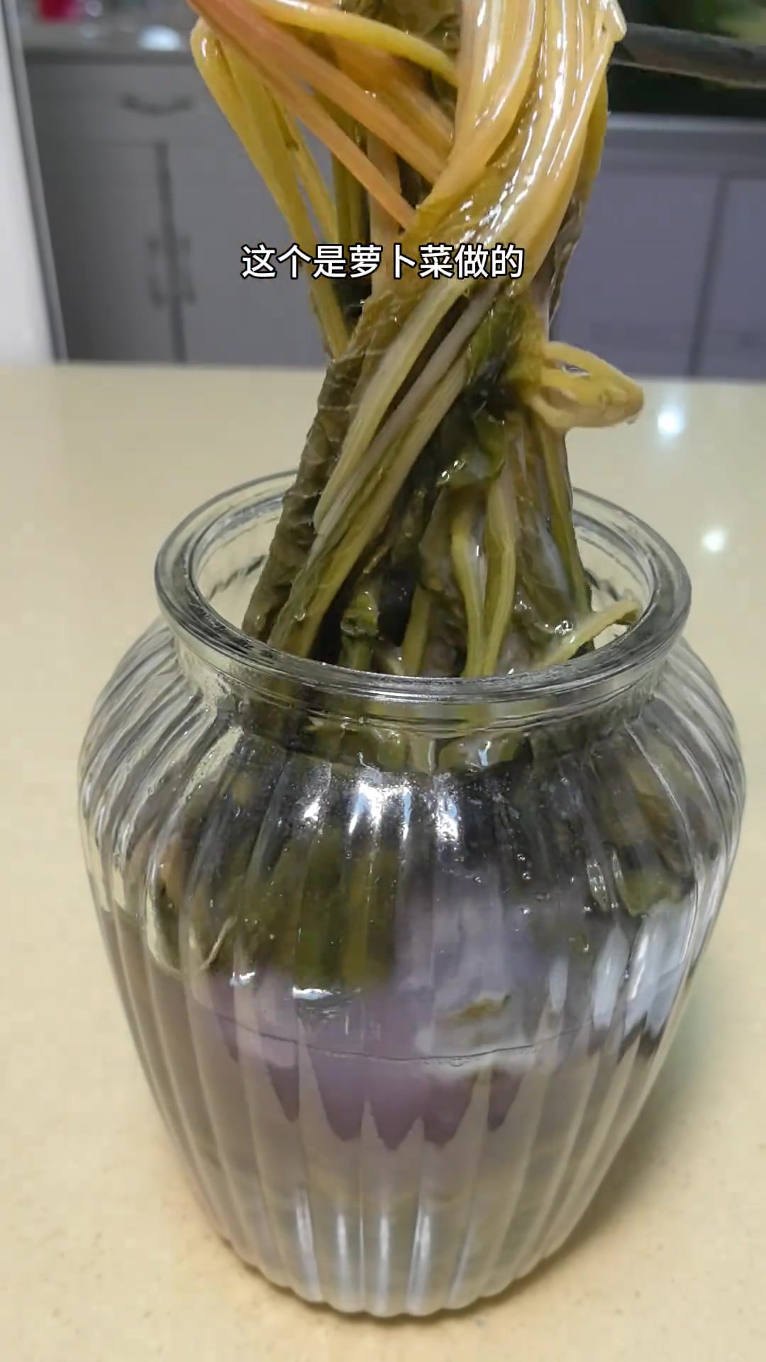 你有多久没吃酸菜小豆汤了,拌饭真的比肉还香!