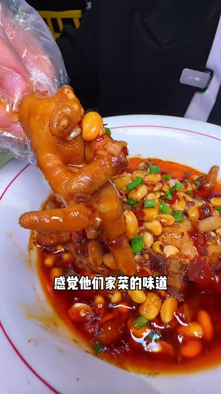 用50万一天的利息，换一顿水煮鱼，老板上了一条20斤的大青鱼，居然还有回本，原因竟然是……