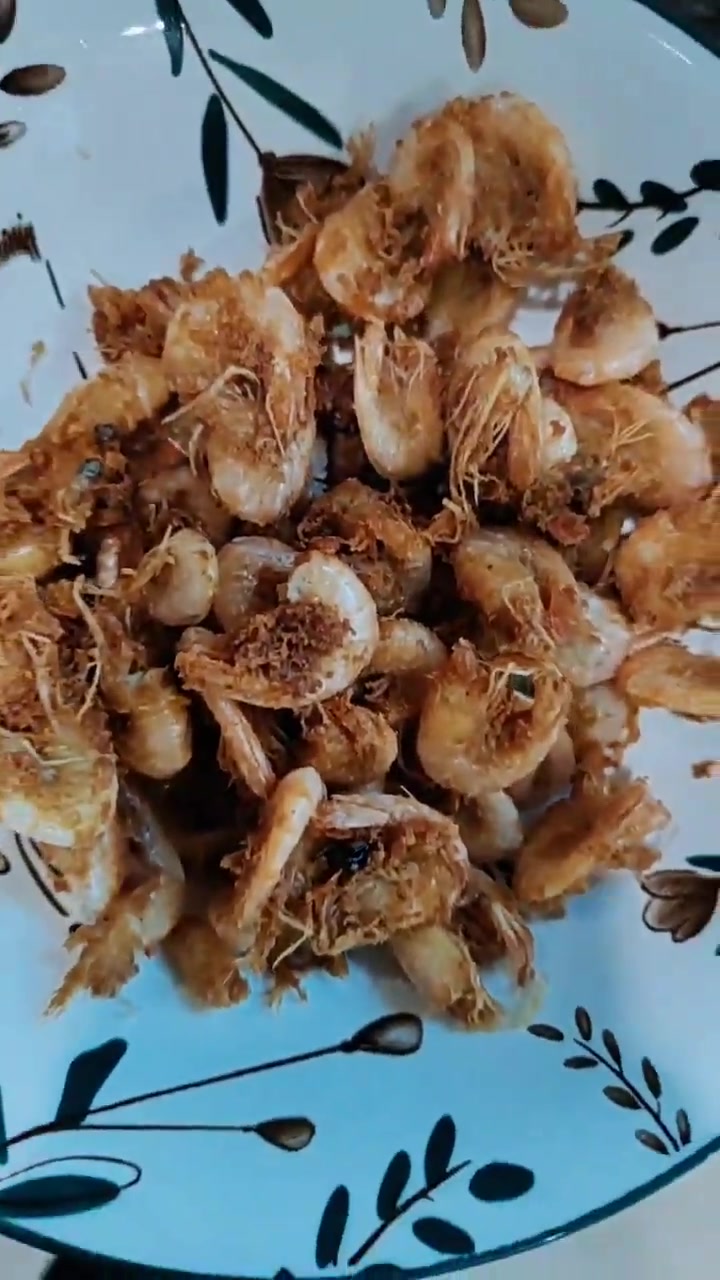 今天来做炸青虾