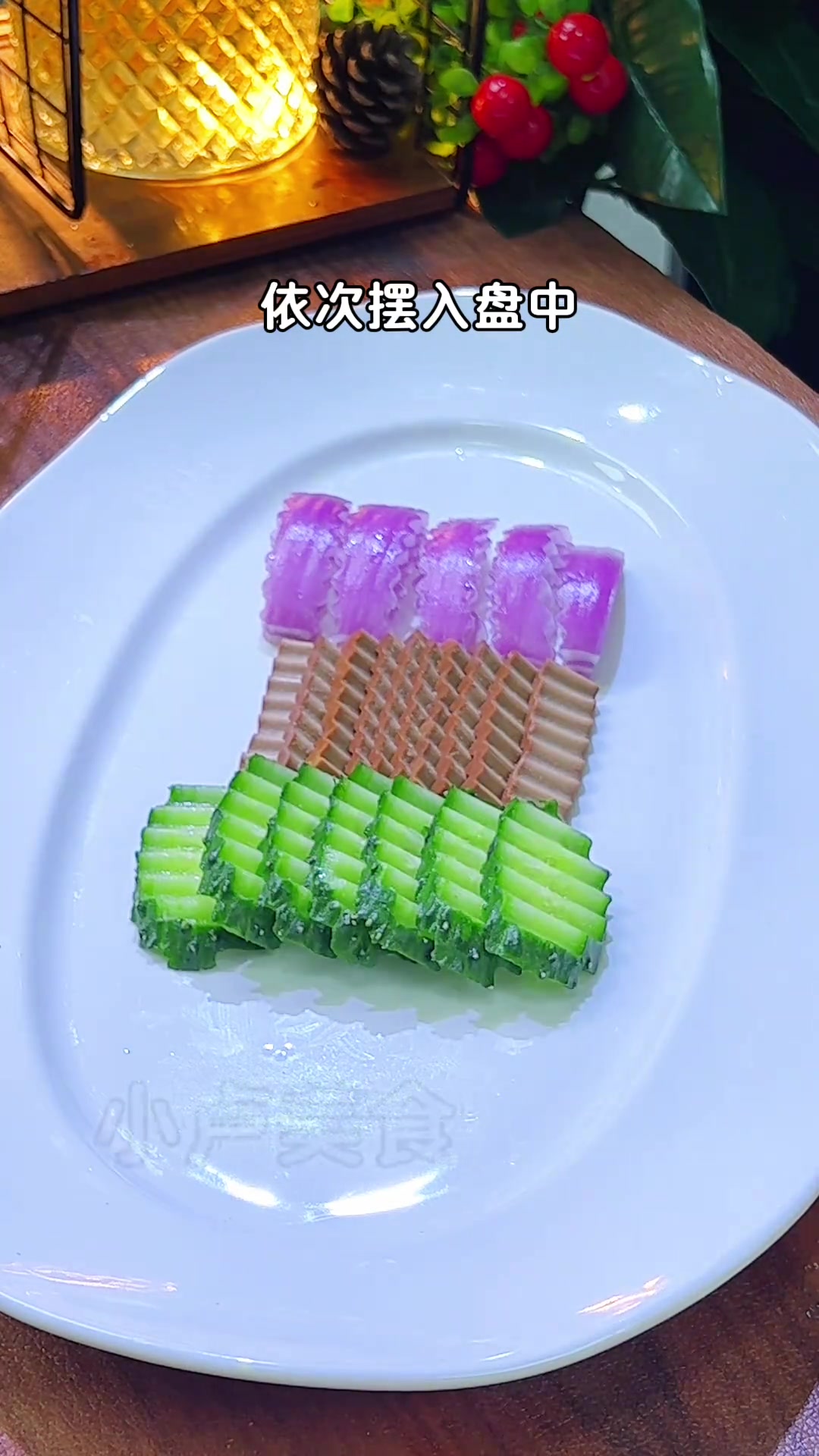 家里没吃完的蔬菜像我这样做，又是一道精美冷菜拼不仅摆盘精致造型美观好吃又好看