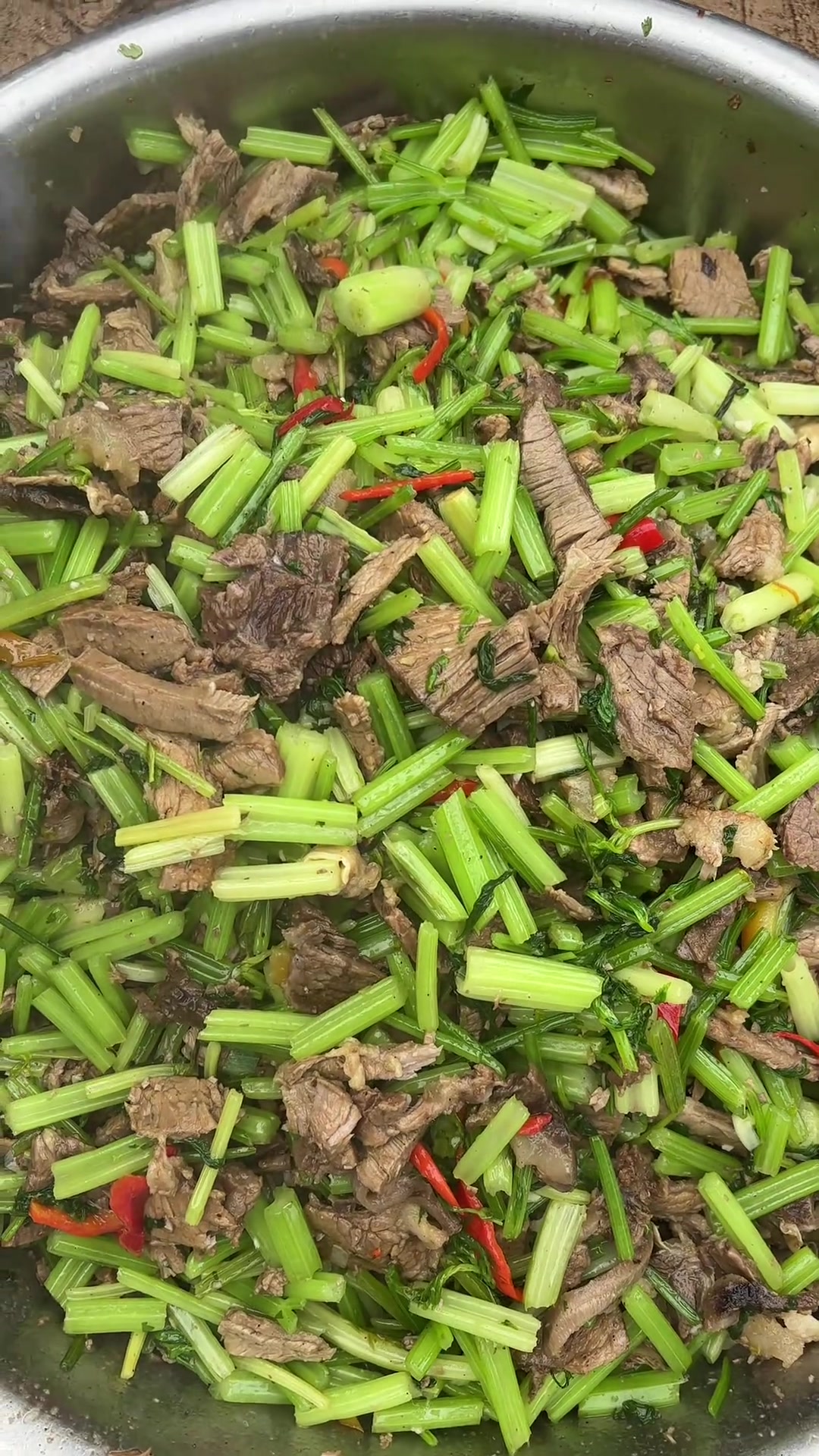 带你看看东北农村结婚酒席都有啥菜