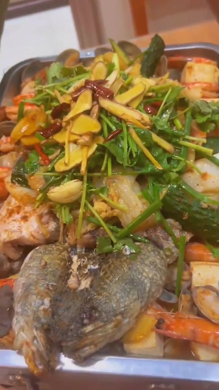 都说一鱼烤三鲜好吃,我却一口没吃上!