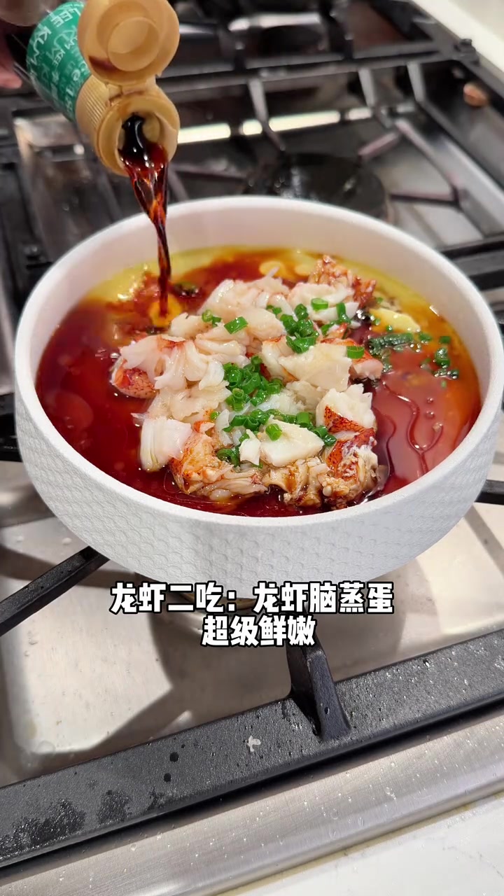 当女朋友挑衅我做菜不行,给她上点强度做上汤芝土焗龙虾,五道餐厅级别粤菜大餐!菠萝咕噜肉,啫