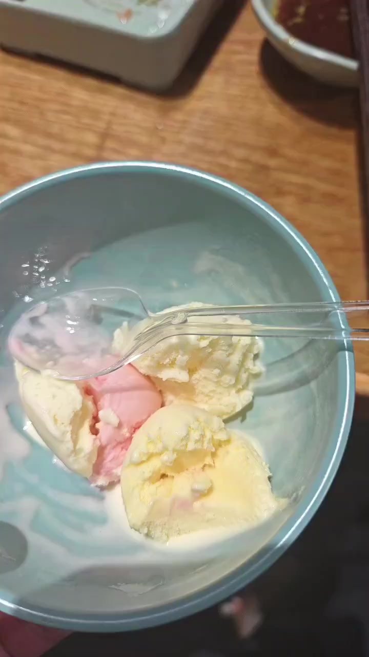 经典冰激凌球