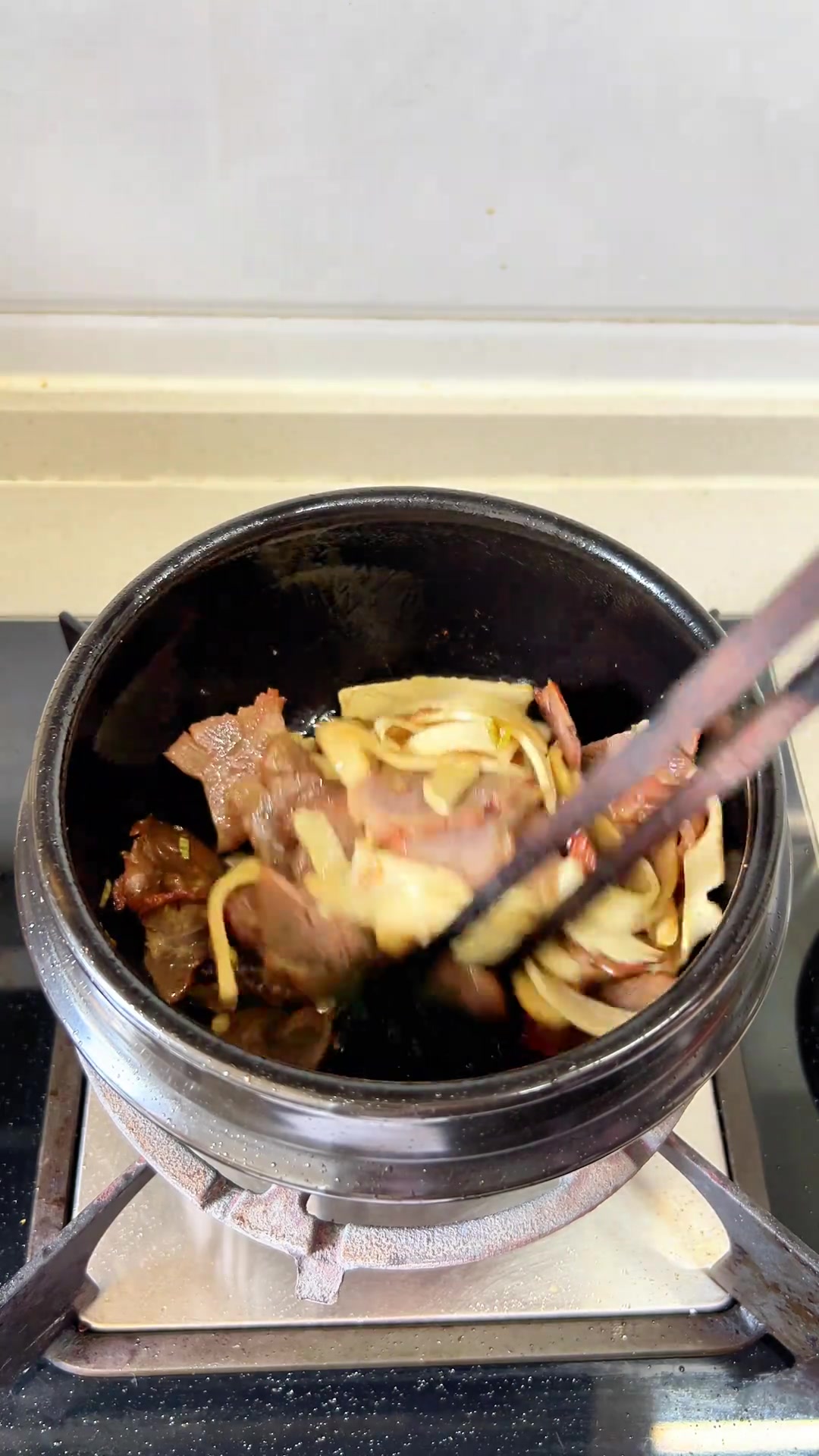 牛肉粉丝汤8分钟完成,做法简单味道可不简单