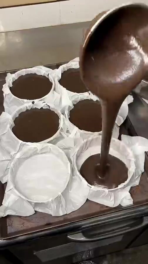 巧克力草莓蛋糕