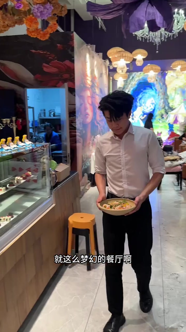 哈尔滨竟然有这么梦幻的俄罗斯餐厅