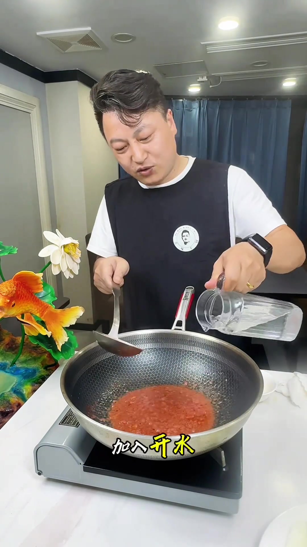 我在虾苗肉里加了丝瓜，把它的味儿煮到上头了