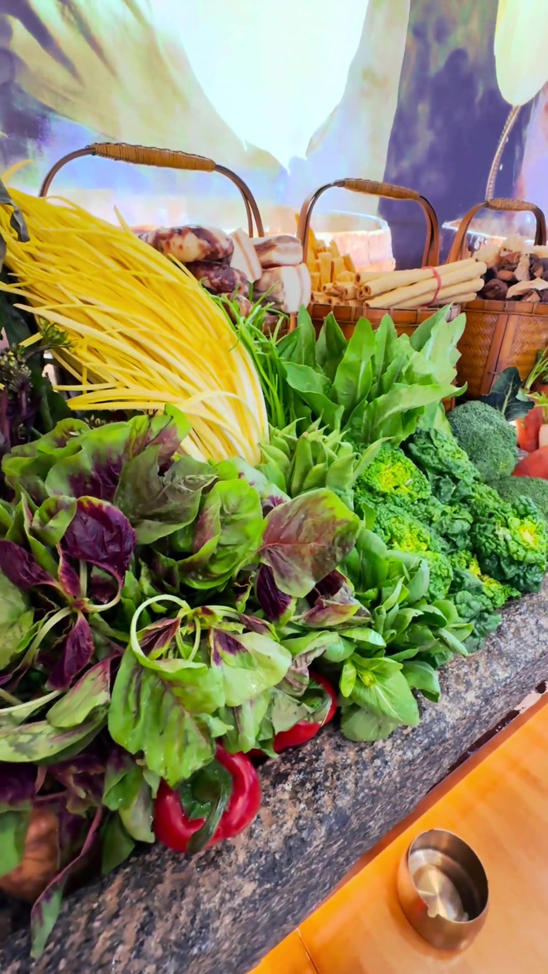 美食魔力真诱人,明档菜品让人馋得口水直流