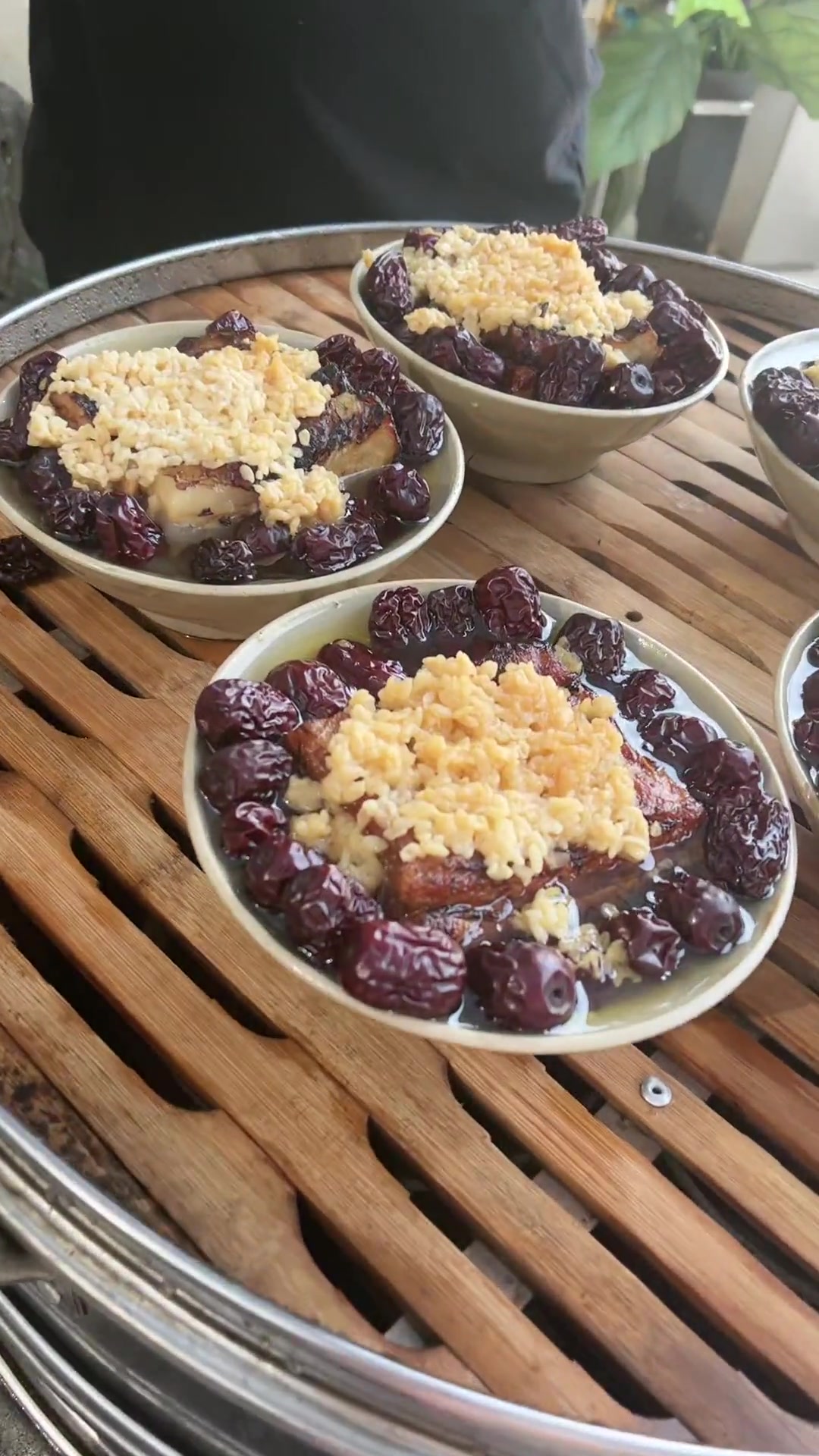 食话院子蒸碗子好咧,想吃就来,真实拍摄无滤镜