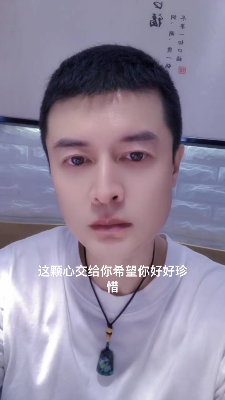 路过米粉店点招牌炒米粉,口感惊艳,再打包一份