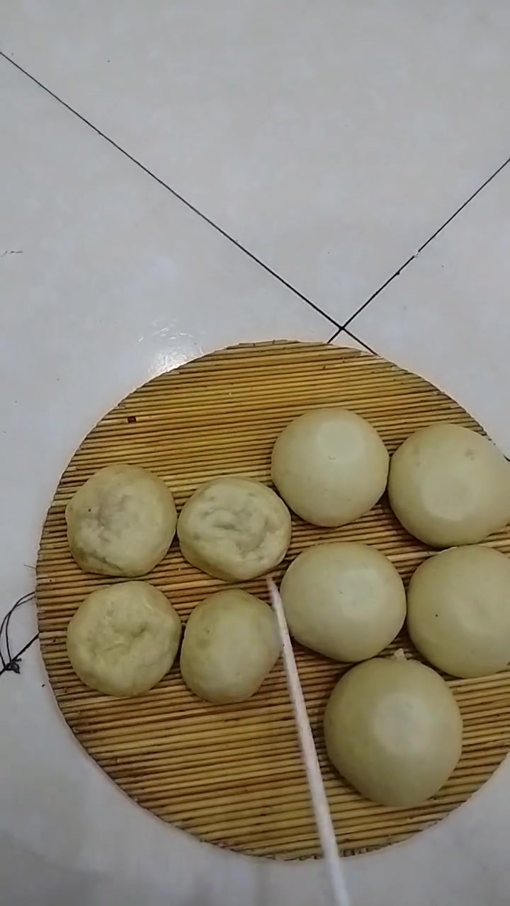 最担心的还是出现了,年年蒸馍都会有几个这样的,姐妹们你们蒸的也会这样吗