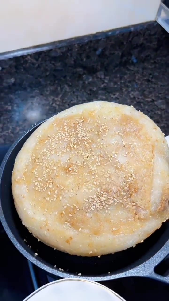 燕姐家常菜麦香糯米饼外酥里嫩简单易做做法分享