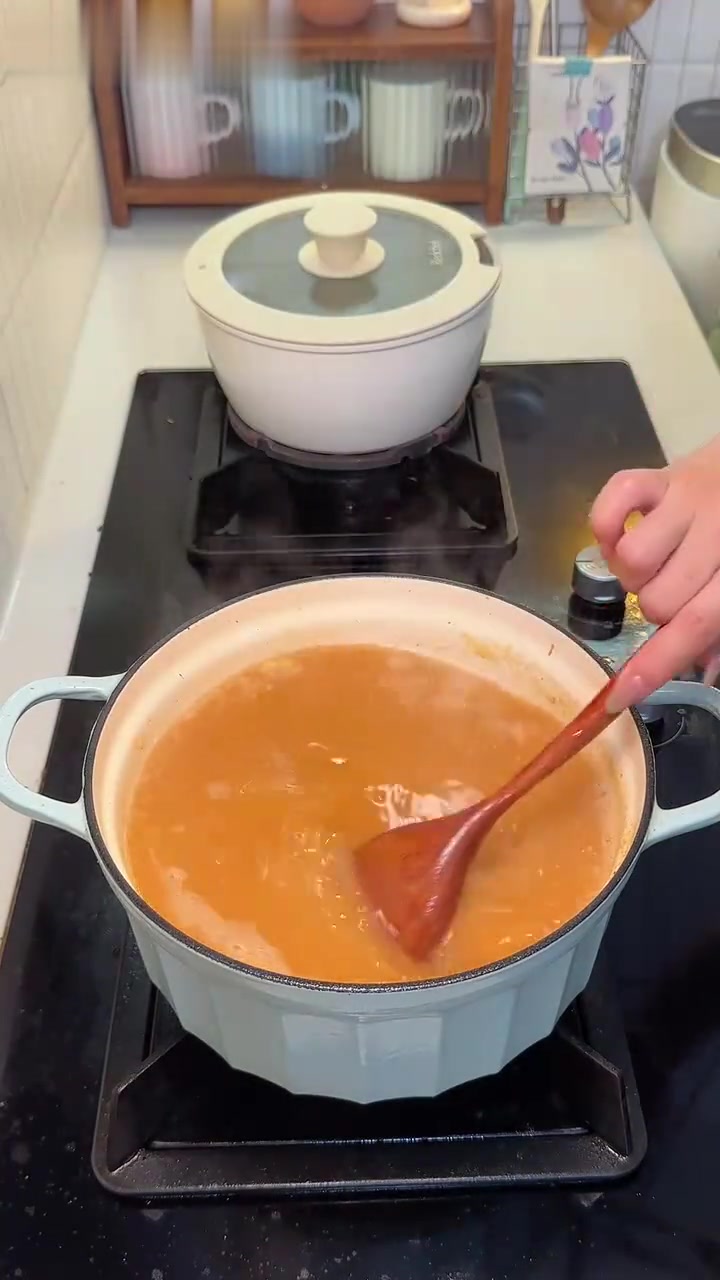 入秋晚餐vlog，鲜美的海鲜牛肉粥安排上～