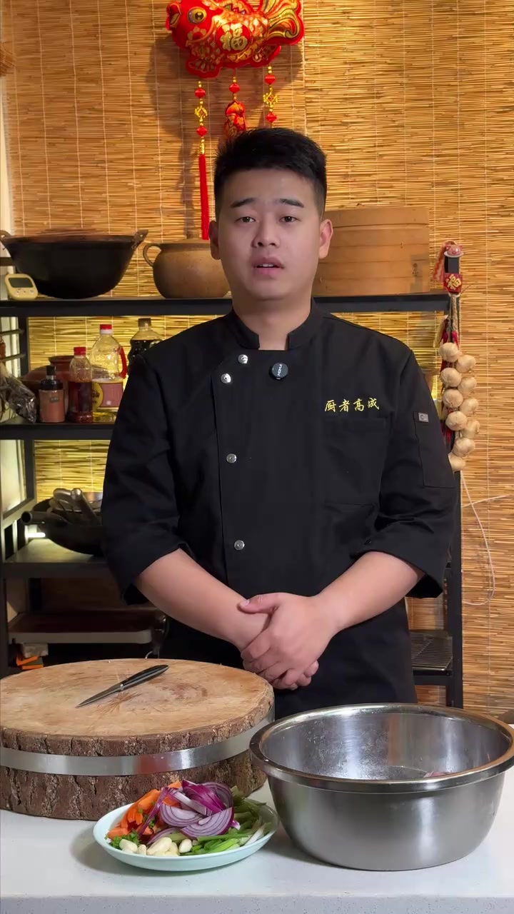 黄金脆皮炸鸡，口感可与知名品牌媲美！