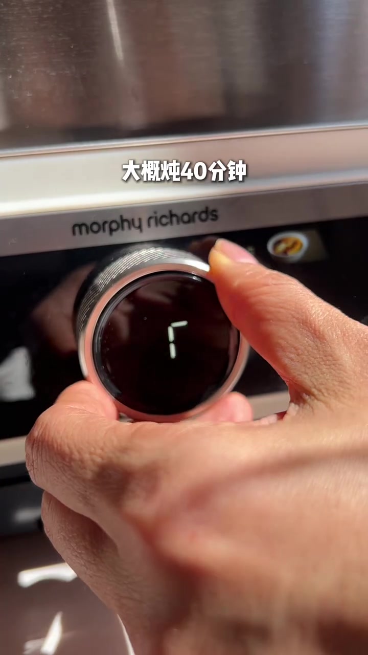 4款治愈系秋冬水果汤合集！润燥、暖身、暖心，一次囤好过冬～