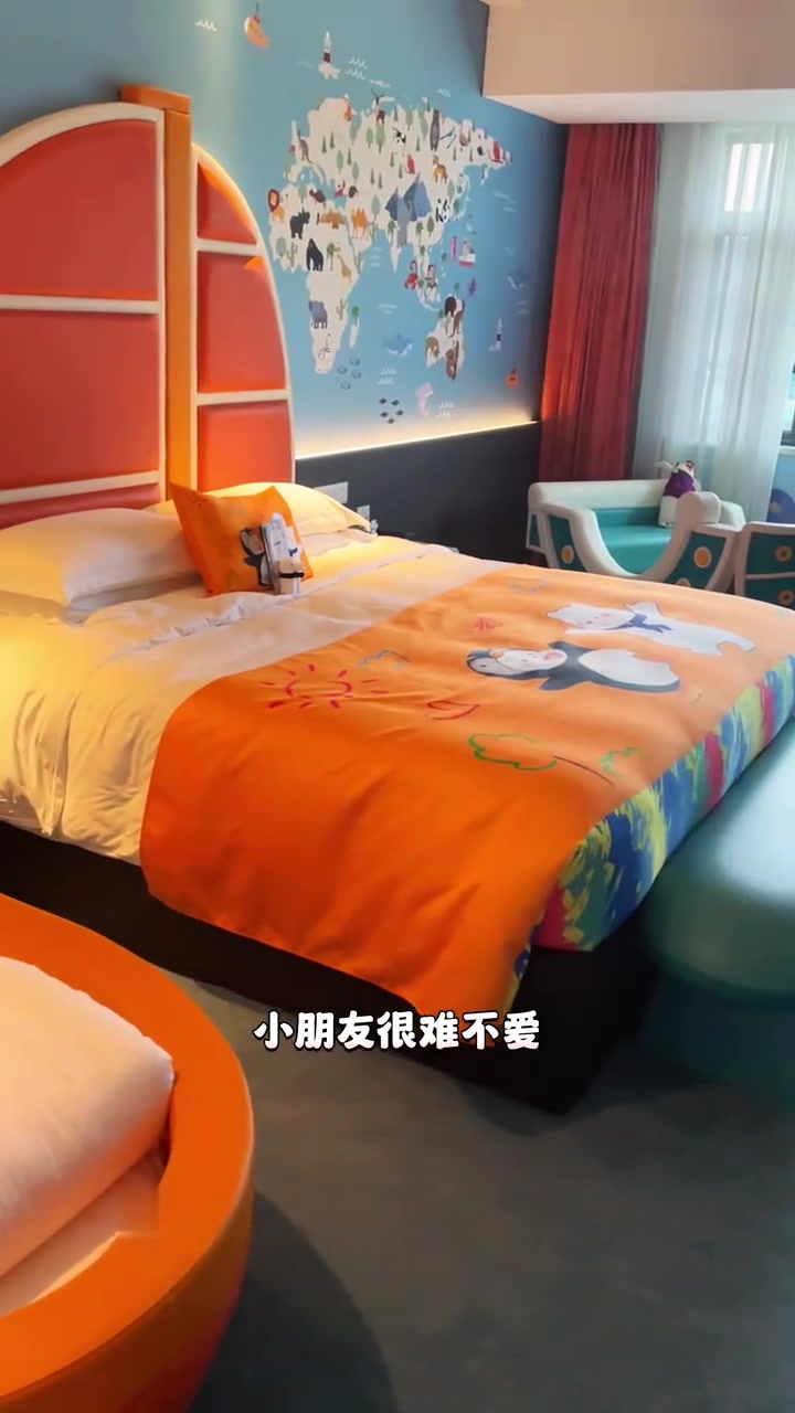 这个国庆小长假来珠海长隆，就住企鹅酒店，一站式搞定吃喝玩