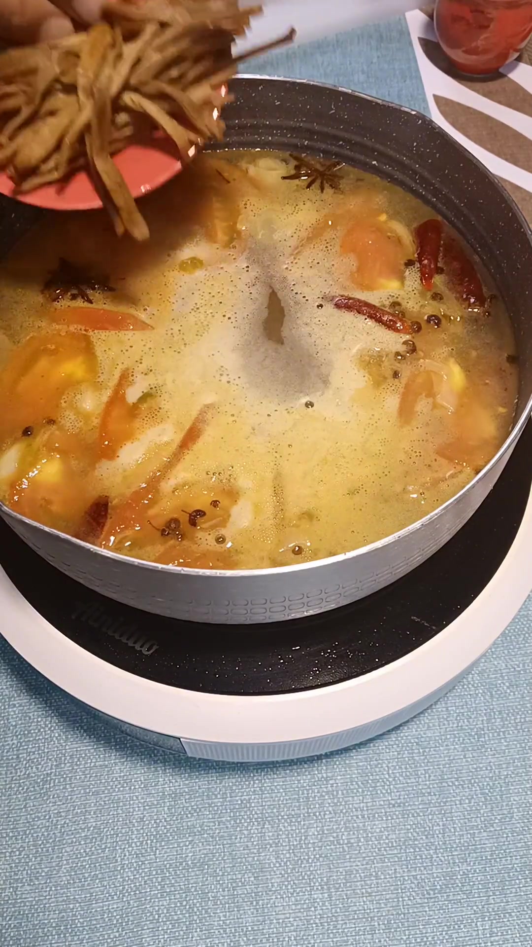 在家就能做的酸汤酥肉,美食教程来啦