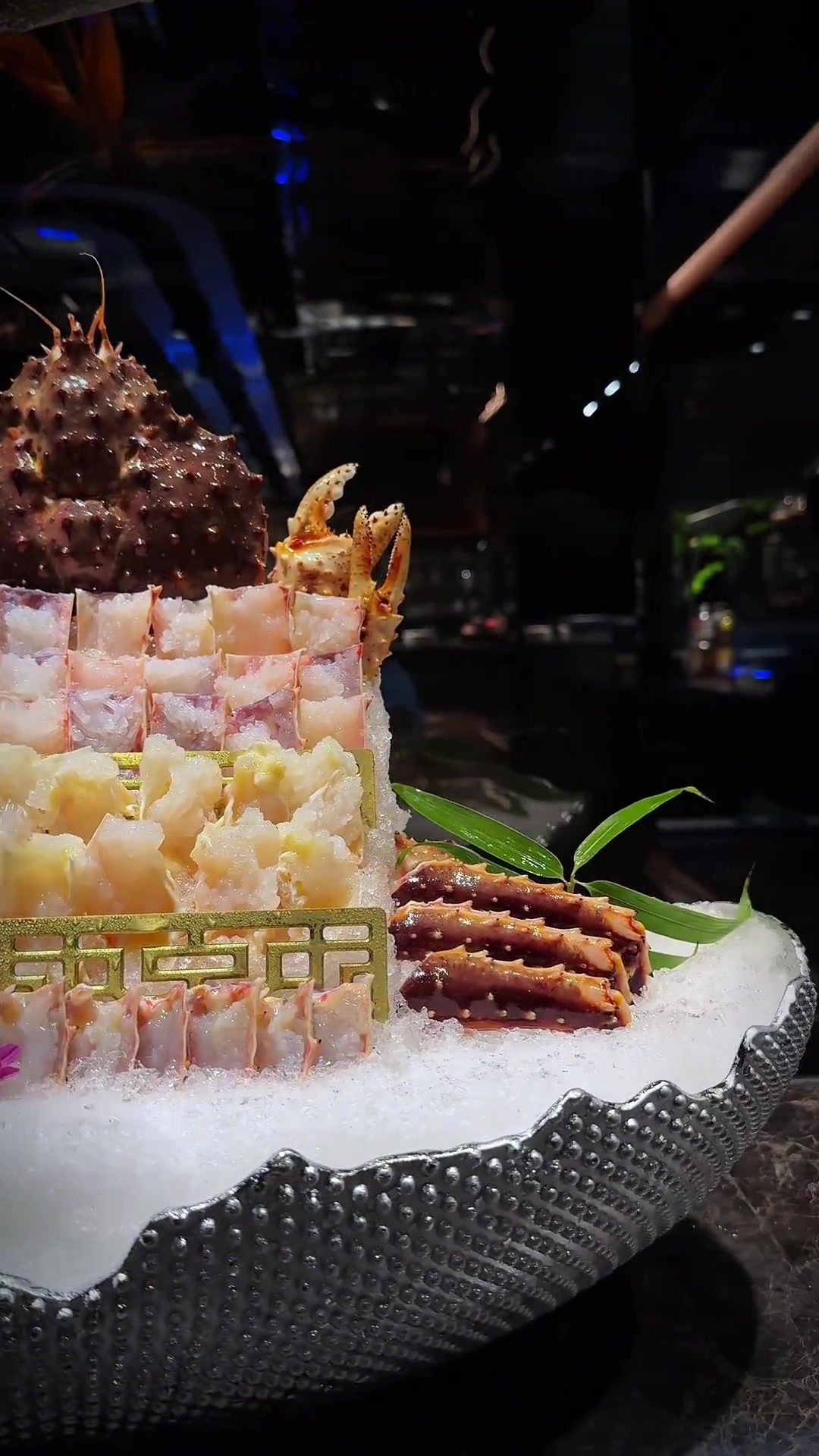 帝王蟹摆盘分享，海鲜姿造吃出仪式感