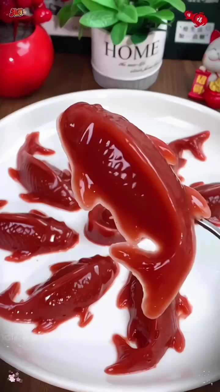 「9.9八条鱼送一元宝」420克一盒锦鲤山楂糕鱼八方来财摆盘