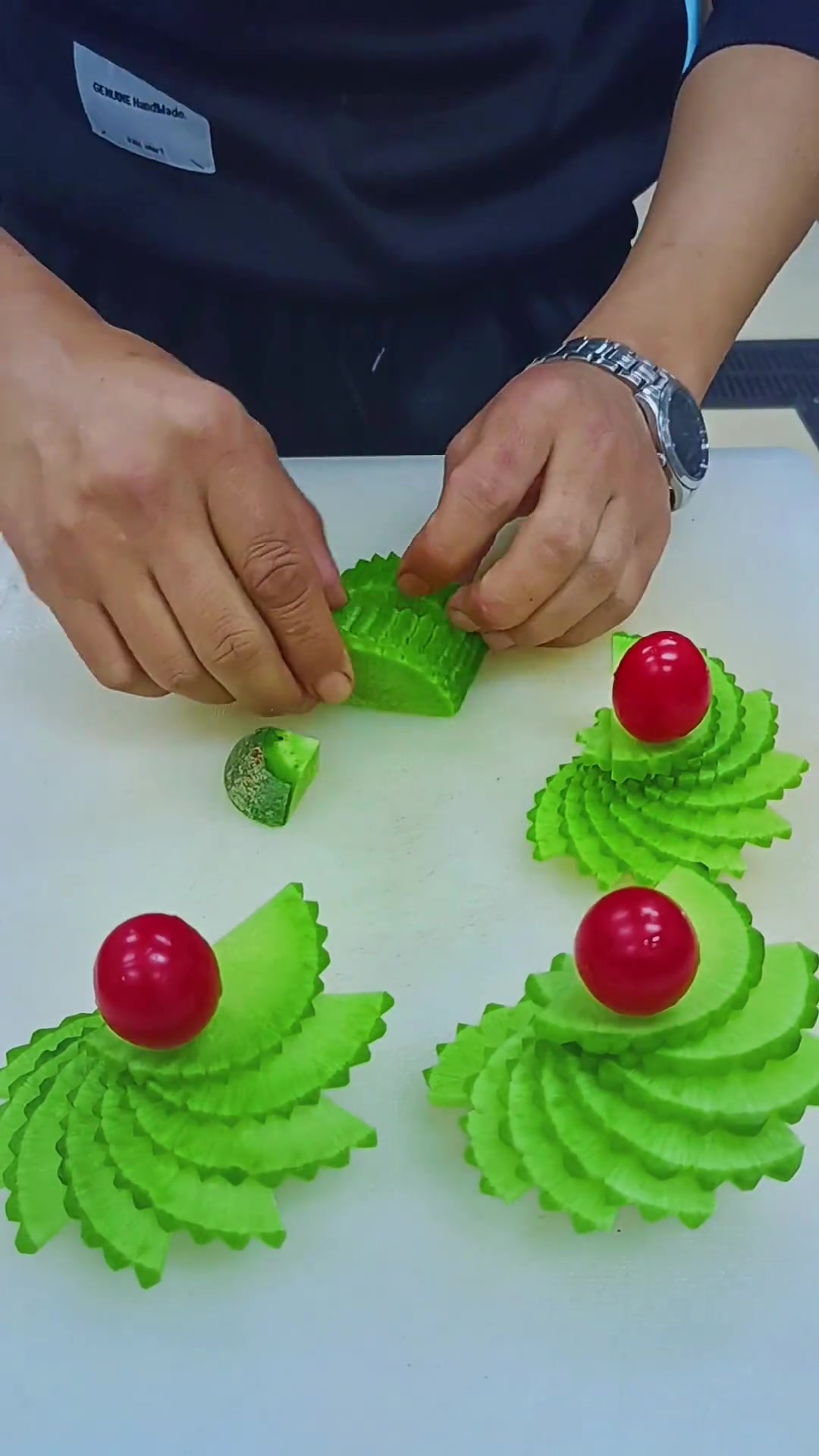 简单实用的蔬菜花样切法与摆盘花做法