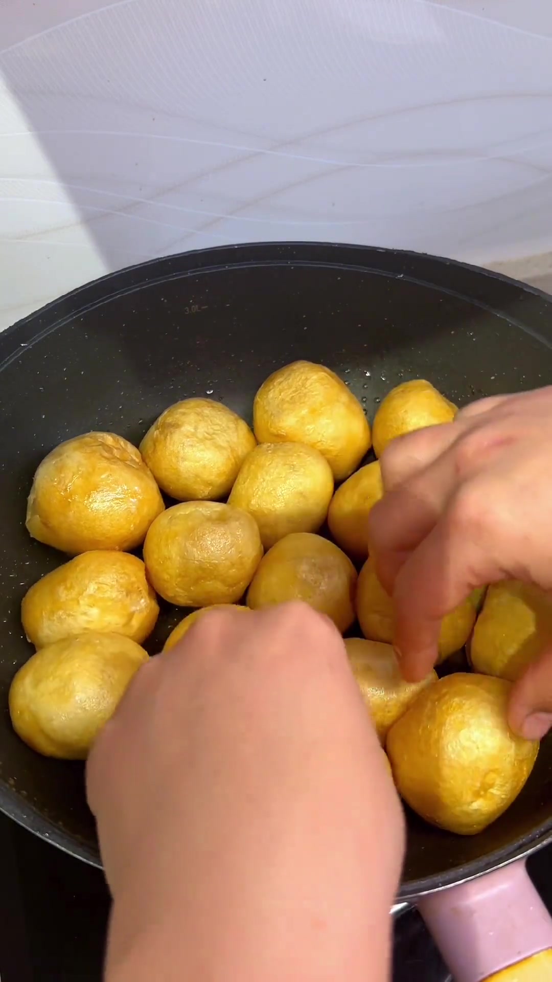 油面筋塞肉做法,一口爆汁,肉香满满超好吃