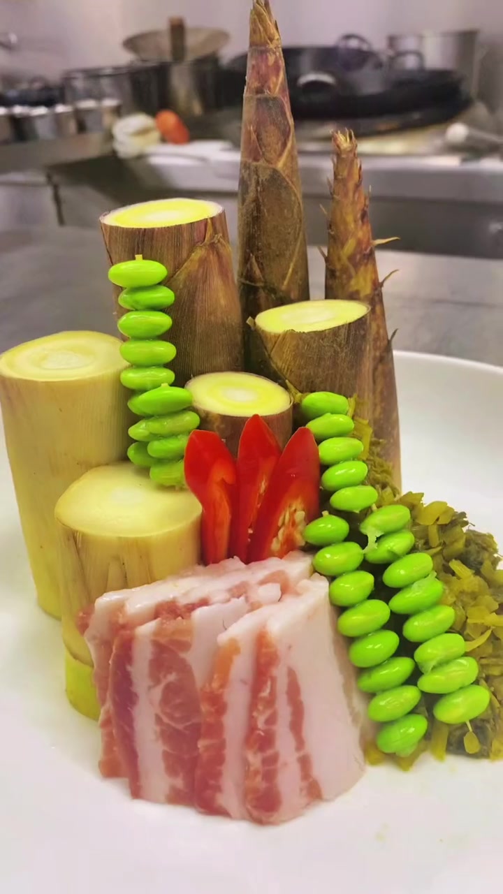 明档菜品分享,雪菜炒鲜笋