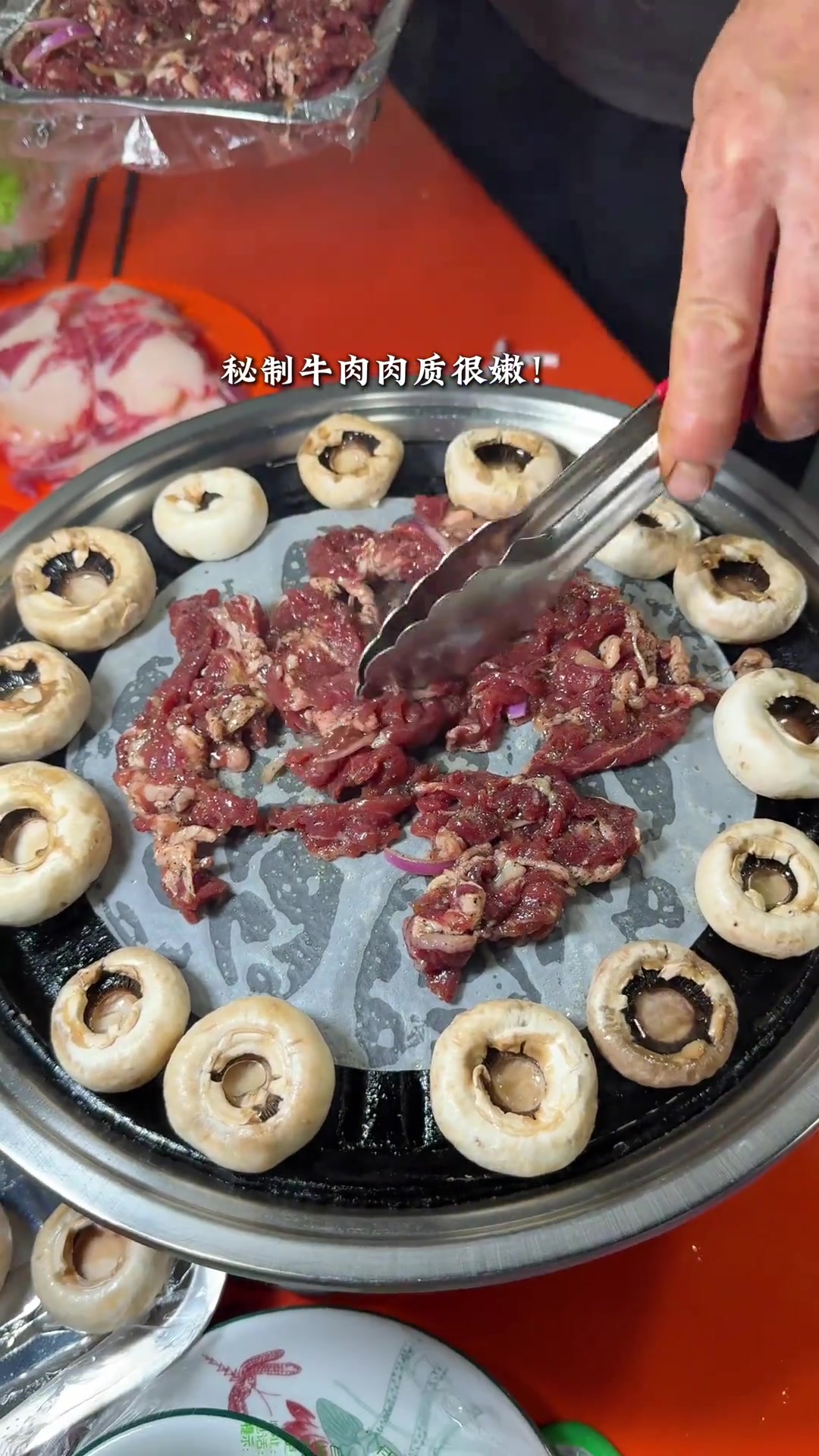 石家庄巷子里的东北烤肉,牛胸口真的香,烟火气十足