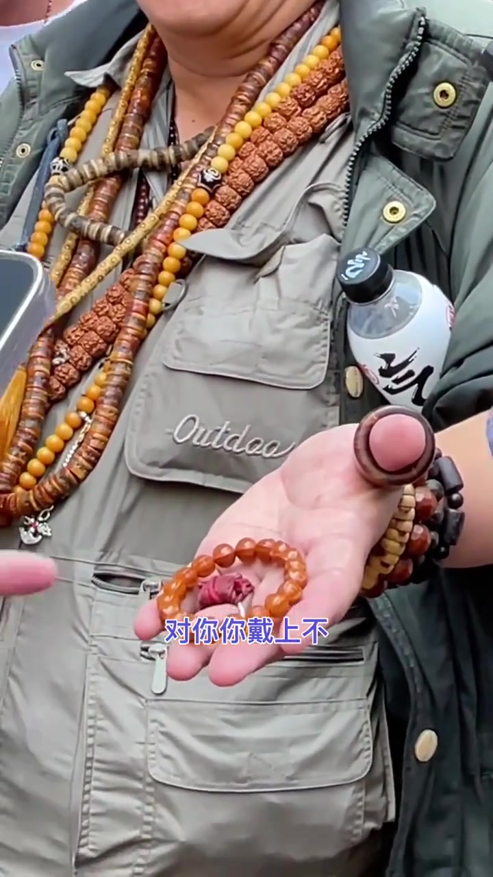 刷哥的鲨鱼背猴头，大的就算是泡药的也挺好看