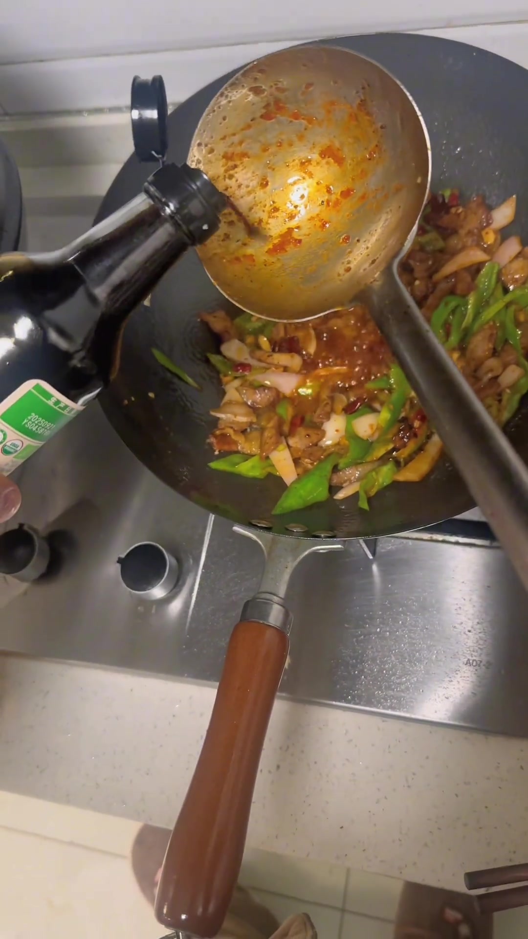 不点外卖自己做回锅肉,真实还原家的味道