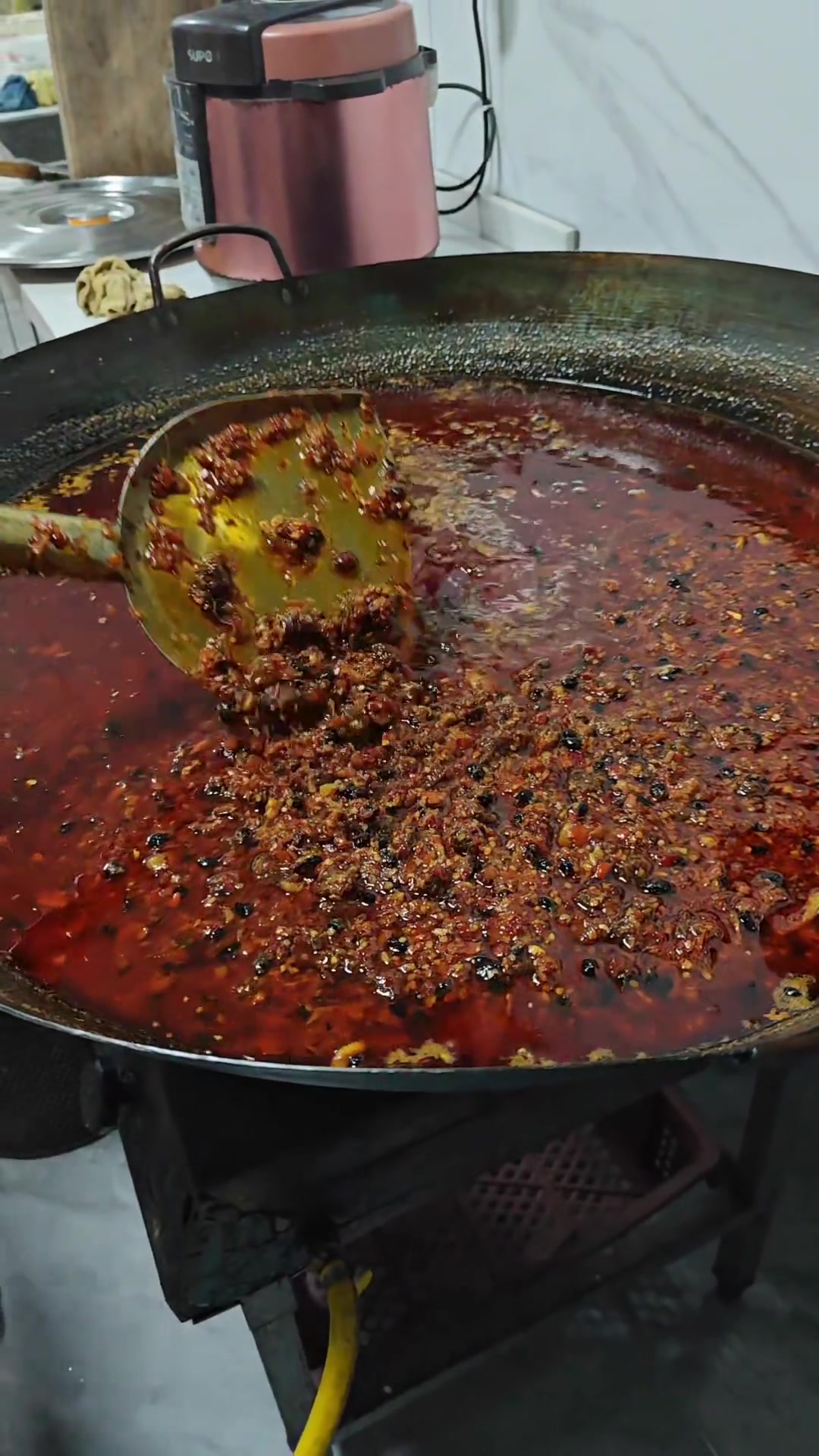 江西秘制香辣牛肉酱，辣而不燥，下饭好选择