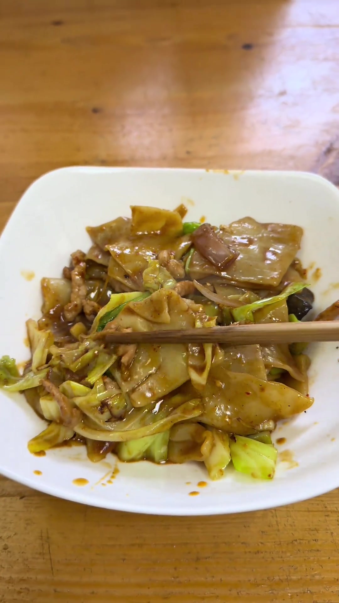 芜湖炒面皮香到上头，没吃饱太遗憾！