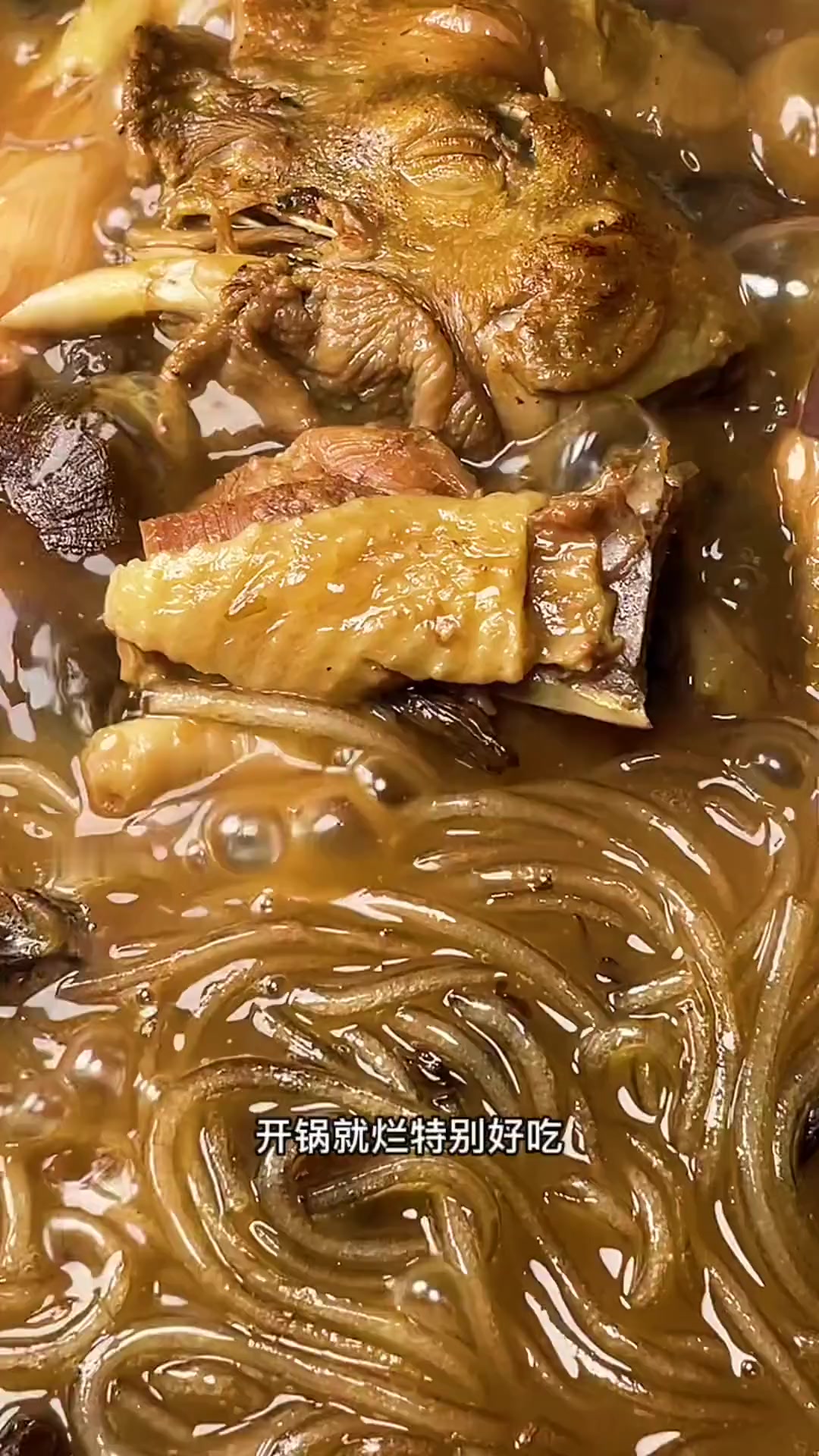 炖小鸡的技巧，在家做美食的实用分享