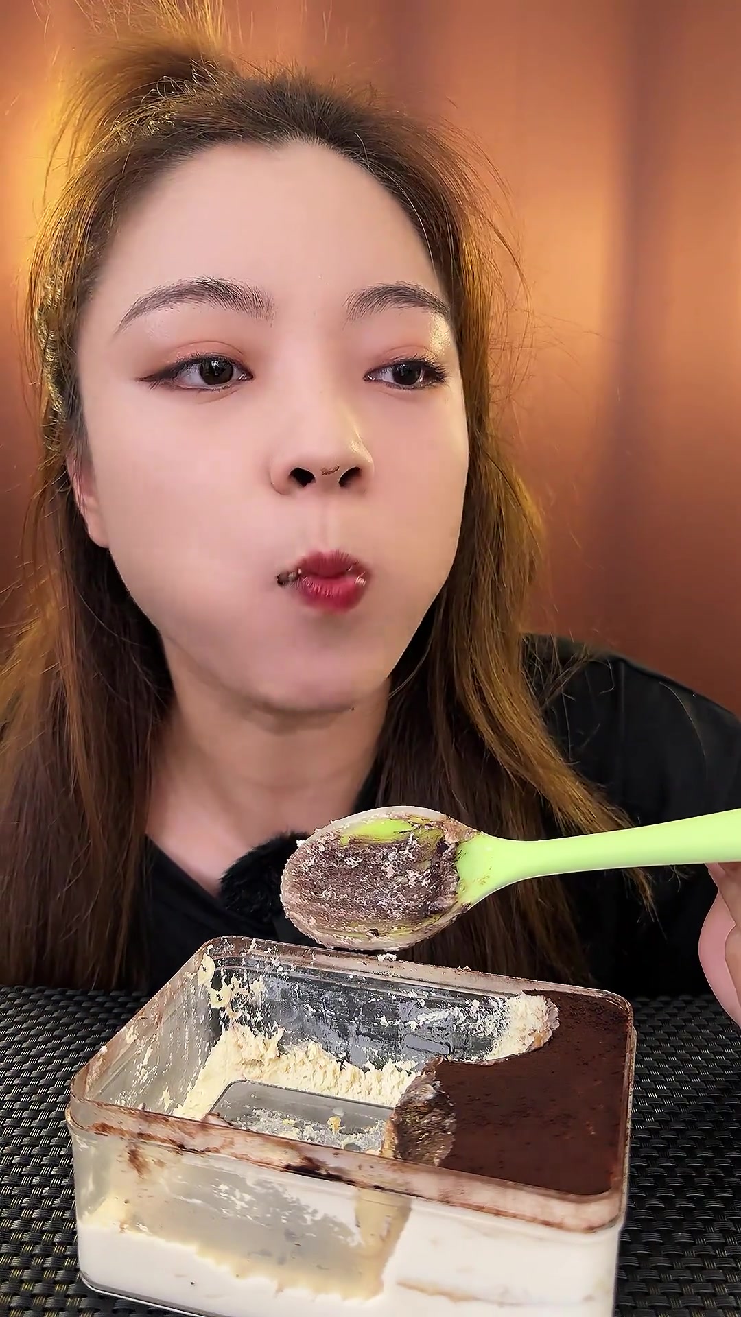 提拉米苏不甜不腻超解馋,爱吃蛋糕的我太喜欢啦