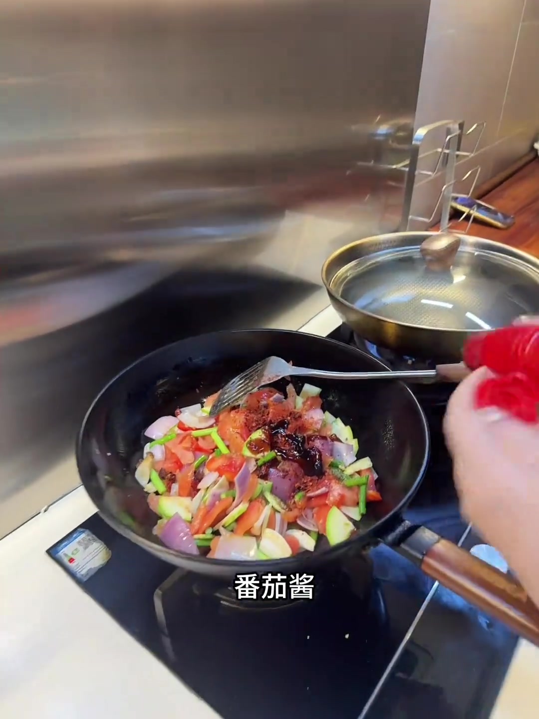 家庭版超美味拉条子拌面的做法