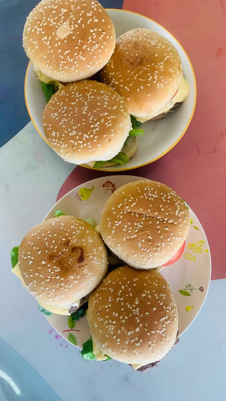 自制牛肉汉堡教程，学会不用外面买