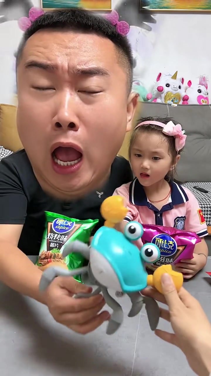 可爱小团子，每天都想亲亲呀