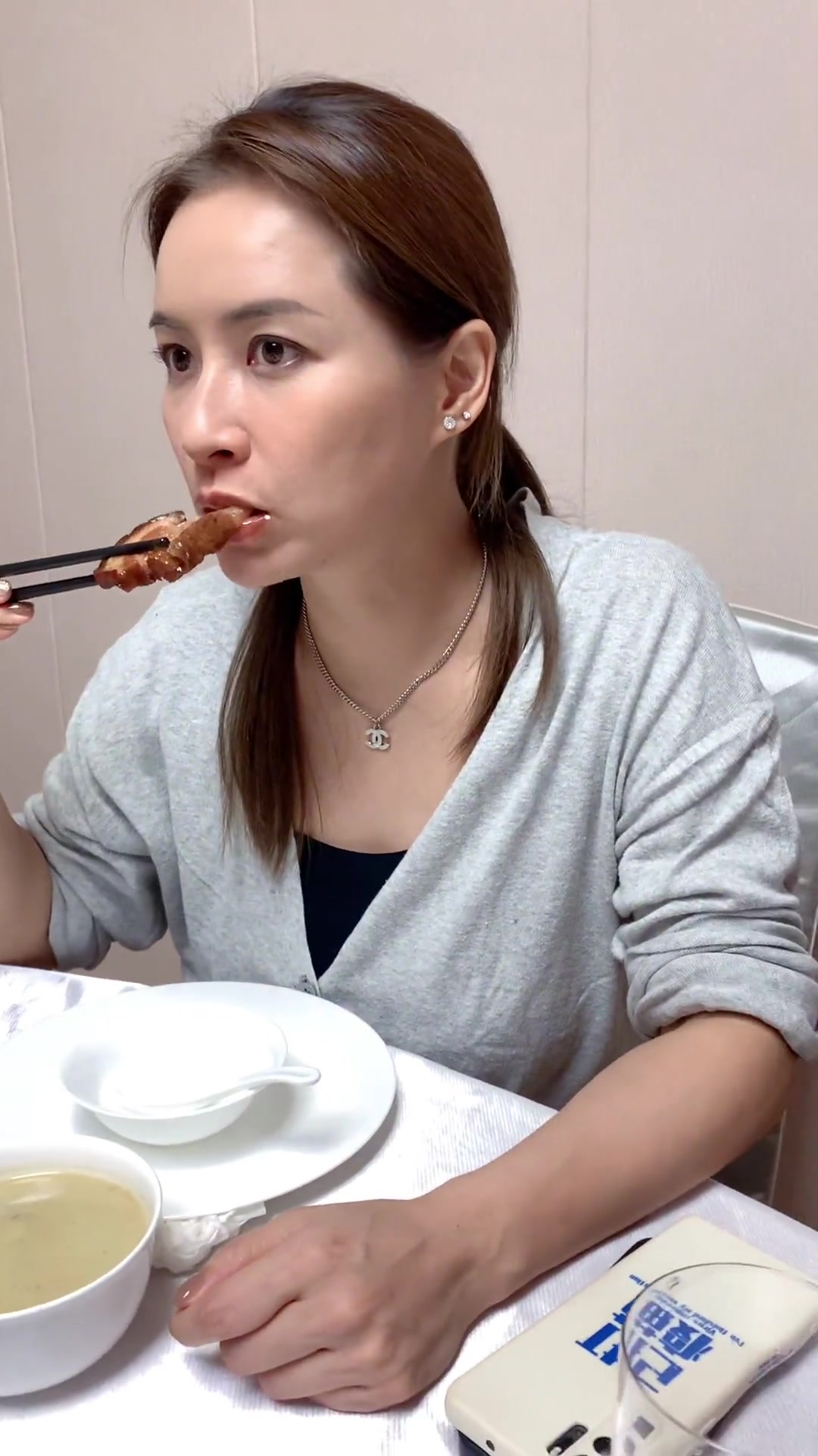 化州美食推荐：隔水蒸鸡、扣肉好味