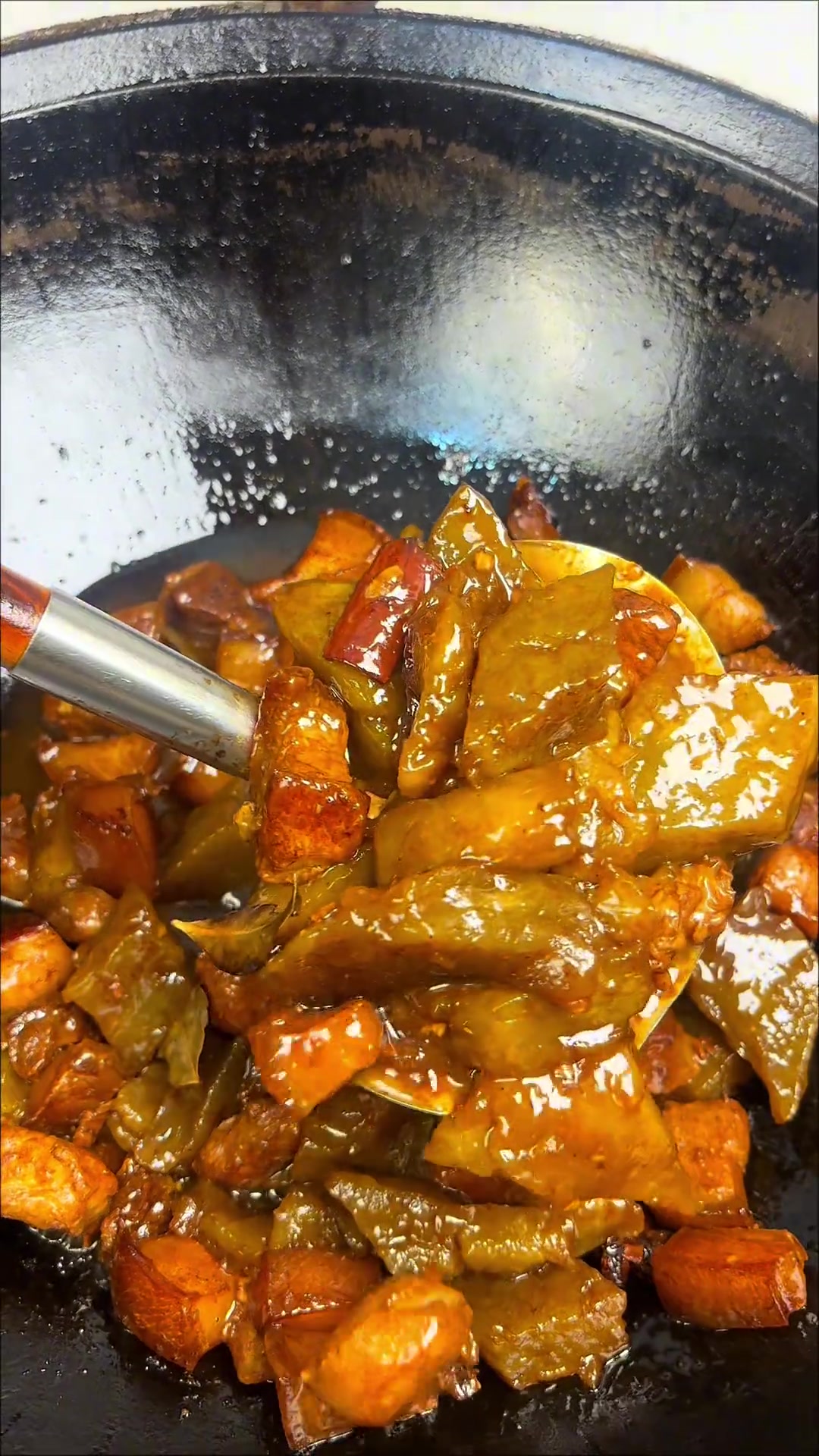 安庆山粉圆子烧肉,附正宗红薯粉圆子做法