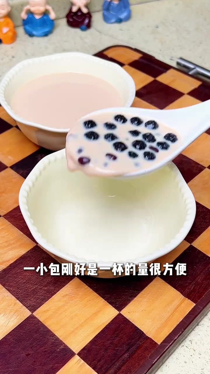 天冷在家给孩子做碗黑糖珍珠红豆奶茶，学会自己在家做好喝又健康 自制奶茶 黑糖珍珠奶茶 红豆