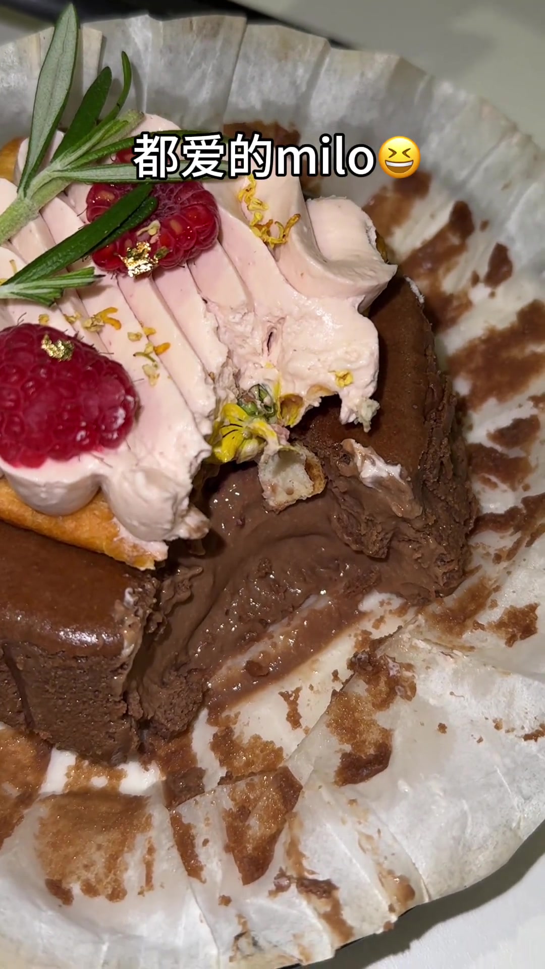 幸福就是一个人吃六颗芝士蛋糕